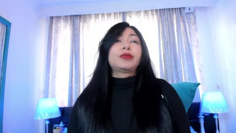 Snapshot of victoria_kim_lee chatting on May 18, 12:11 pm Victoria online show from May 18, 12:11 pm