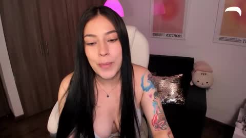 Snapshot of victoria_korss chatting on October 24, 3:14 am Victoria online show from October 24, 3:14 am