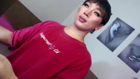 Snapshot of victoria_madness_dominatrix chatting on May 21, 8:27 pm Victoria online show from May 21, 8:27 pm