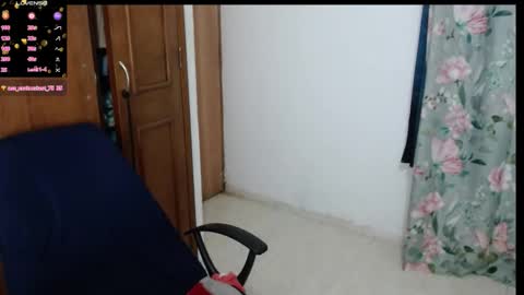 Snapshot of victoria_milf06 chatting on February 28, 3:29 am victoria online show from February 28, 3:29 am