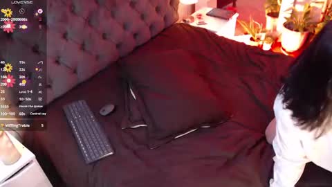 Snapshot of victoria_monteroo chatting on July 10, 12:59 am Call me Vic online show from July 10, 12:59 am