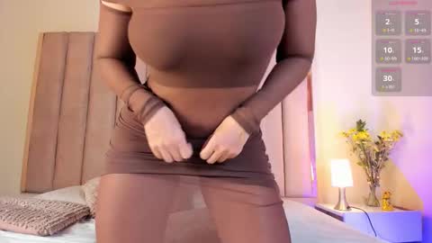 VICTORIA online show from February 3, 7:41 pm