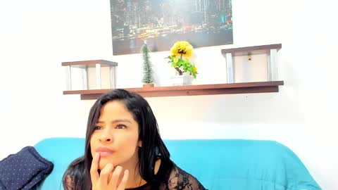 victoria_villamizar online show from December 5, 6:55 pm