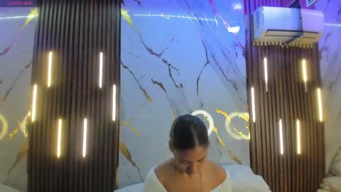 Snapshot of victoriaduarte chatting on May 1, 8:02 pm Victoria online show from May 1, 8:02 pm