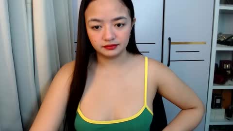 Snapshot of victoriaharper2 chatting on March 26, 6:19 am Victoria Harper online show from March 26, 6:19 am