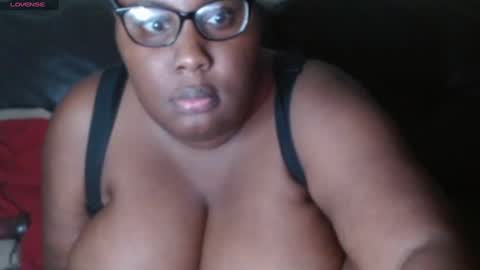 Snapshot of victorialuv22 chatting on January 18, 6:03 am victorialuv22 online show from January 18, 6:03 am
