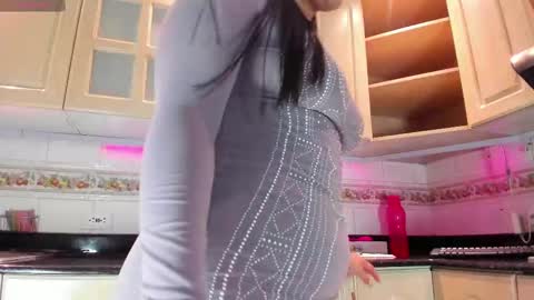 Snapshot of victoriapowell chatting on October 4, 11:41 am Victoria online show from October 4, 11:41 am