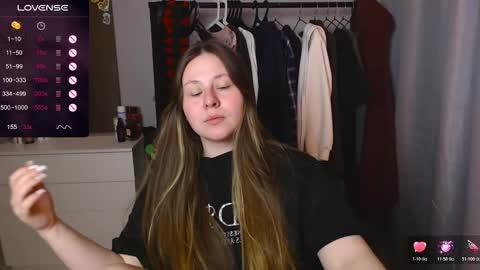 victoriassecrets_ online show from February 2, 9:35 pm