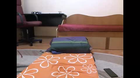 Snapshot of victoriastar69 chatting on December 3, 4:38 pm Watchers Wife online show from December 3, 4:38 pm