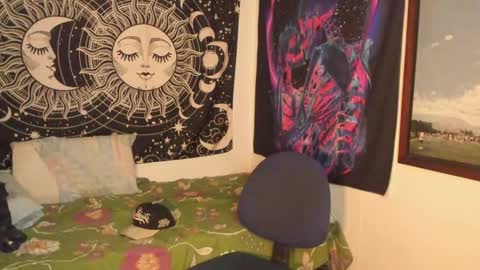 Snapshot of victorino_jhonson chatting on January 7, 8:21 pm Victorino Jhonson online show from January 7, 8:21 pm