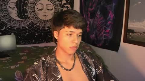 Snapshot of victorino_jhonson chatting on January 11, 4:16 am Victorino Jhonson online show from January 11, 4:16 am