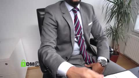 Snapshot of videocamm chatting on February 16, 12:01 pm videocamm online show from February 16, 12:01 pm