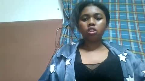 Snapshot of vierge28430 chatting on July 12, 5:04 pm vierge28430 online show from July 12, 5:04 pm