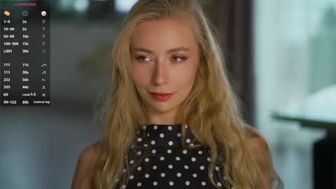 vika54784 online show from May 27, 3:47 am