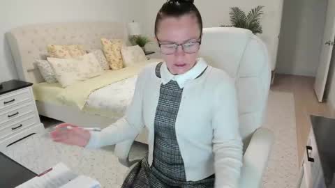 Ukrainian-woman online show from May 15, 11:50 am