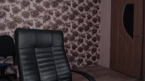 Snapshot of vikaericka chatting on January 19, 10:17 am Vika online show from January 19, 10:17 am