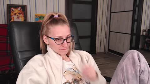 Vika online show from November 14, 2:21 am