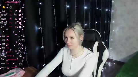 vikapowers online show from January 24, 8:22 pm