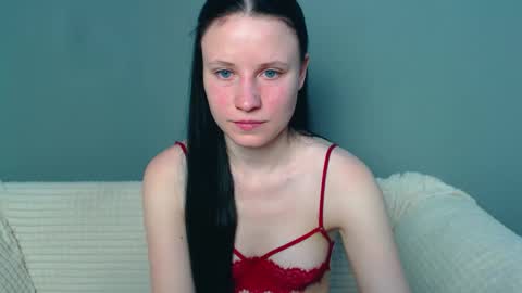 Snapshot of viki_kelt chatting on February 7, 12:42 am Viki Kelt online show from February 7, 12:42 am