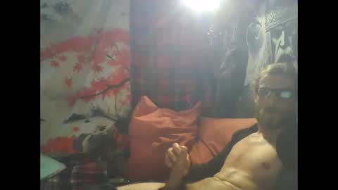 viking43211 online show from December 25, 10:16 pm