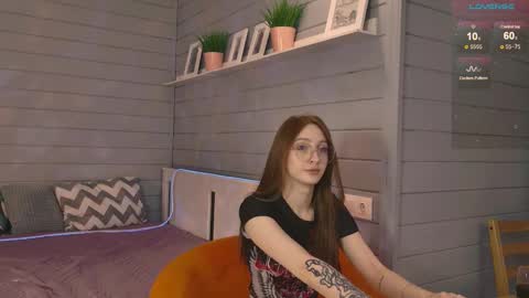 Snapshot of vikki_wye chatting on September 26, 5:33 am Viki online show from September 26, 5:33 am