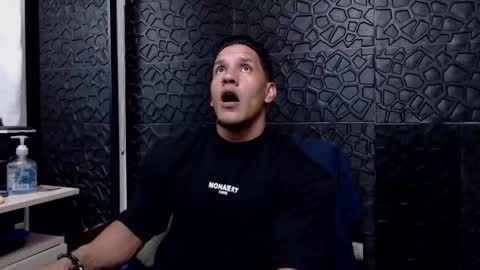 Viktor Herrera online show from February 13, 1:08 am