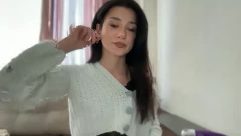 viktoriia9604 online show from May 7, 9:36 am