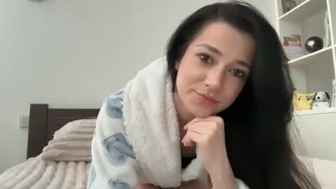 viktoriia9604 online show from May 14, 1:18 pm