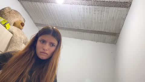 viky_evanss online show from June 27, 2:16 am