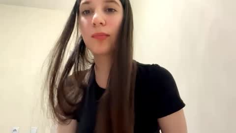 Snapshot of vilacy chatting on February 15, 9:08 am Vivien online show from February 15, 9:08 am