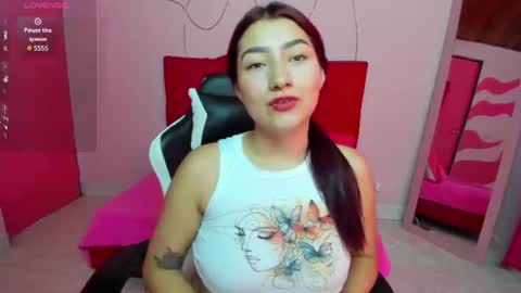 Snapshot of vimara_03 chatting on July 21, 6:32 pm Vimara 03 online show from July 21, 6:32 pm
