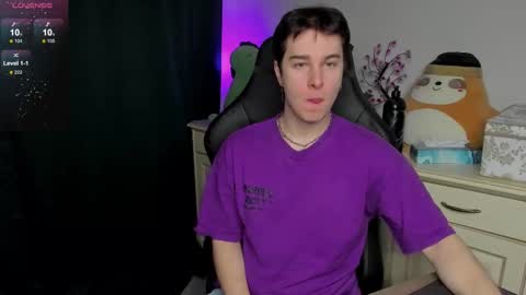 Vincent Strong online show from January 17, 8:30 am