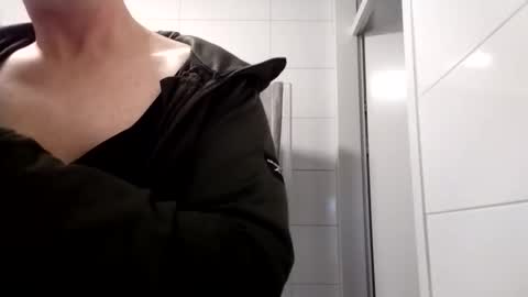 Loved online show from November 28, 11:02 am