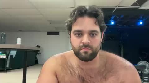 Snapshot of vinfaro27 chatting on October 14, 3:51 am Vinfaro27 online show from October 14, 3:51 am