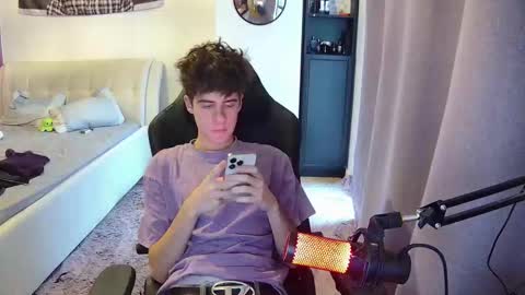 vinnie online show from November 28, 7:11 am