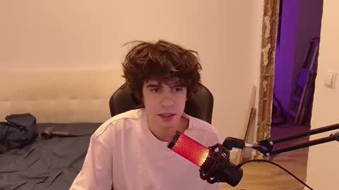 vinnie online show from March 3, 10:15 pm