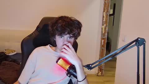 vinnie online show from March 6, 10:28 pm