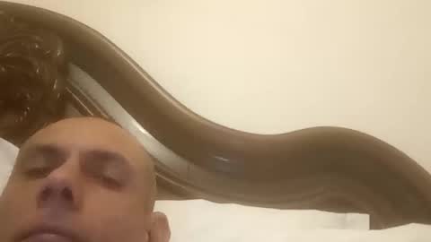 Snapshot of vino1634 chatting on March 2, 7:43 pm vino1634 online show from March 2, 7:43 pm