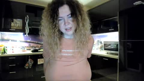 Snapshot of viodetta chatting on January 15, 7:34 pm viodetta online show from January 15, 7:34 pm