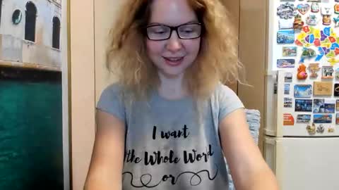 Snapshot of viodetta chatting on November 6, 10:05 am viodetta online show from November 6, 10:05 am