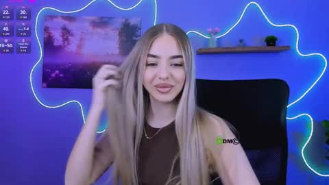 Snapshot of viola_sweet_ chatting on May 30, 9:06 am viola_sweet_ online show from May 30, 9:06 am