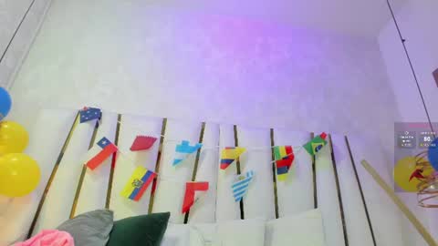 violeet_gray online show from July 1, 11:34 am