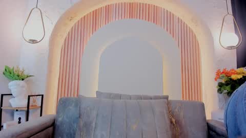 Violette online show from March 24, 10:31 am