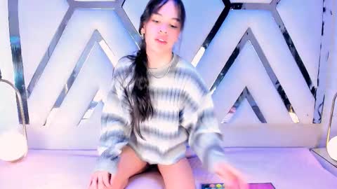 Violet  online show from March 14, 8:14 pm