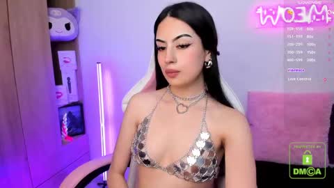 Snapshot of violet_catt chatting on February 19, 9:36 pm Violeta  online show from February 19, 9:36 pm
