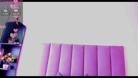 violet online show from March 19, 1:37 pm