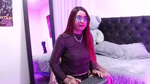 Snapshot of violet_redvelvet chatting on March 2, 11:50 am violet_redvelvet online show from March 2, 11:50 am