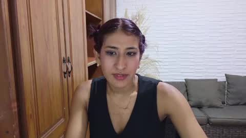 violet_rousse7 online show from May 31, 5:26 am