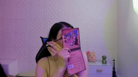 Snapshot of violeta_diazz chatting on May 15, 9:33 pm online show from May 15, 9:33 pm