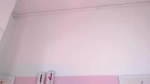 Snapshot of violeta_leon chatting on February 13, 6:41 am Violeta leon online show from February 13, 6:41 am